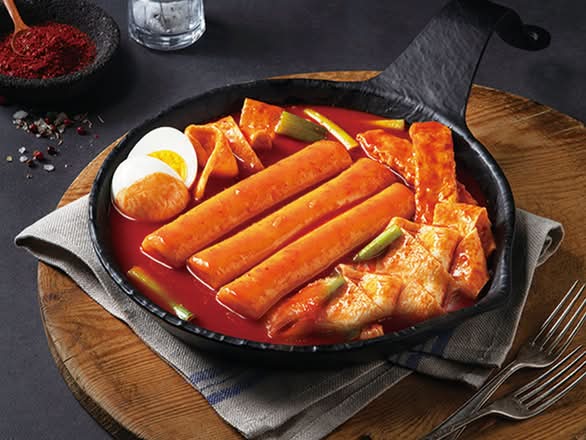 Grandma Tteokbokki with jumbo rice cakes, egg and fish cake